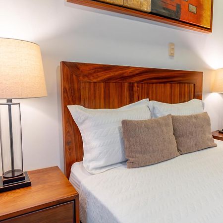Hotel Ng Ameca Ngoại thất bức ảnh